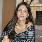 Profesora de refuerzo de primaria y ESO, especializada en humanidades y artes